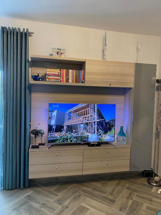 Lux Apartment Mms1 Krimovica Bagian luar foto