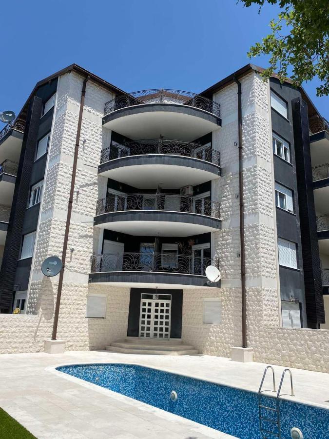 Lux Apartment Mms1 Krimovica Bagian luar foto